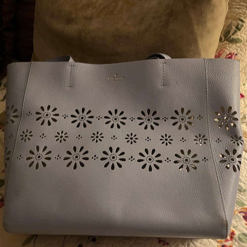Kate Spade Faye tote in GUC. Color is lavender. Smoke and pet free home.